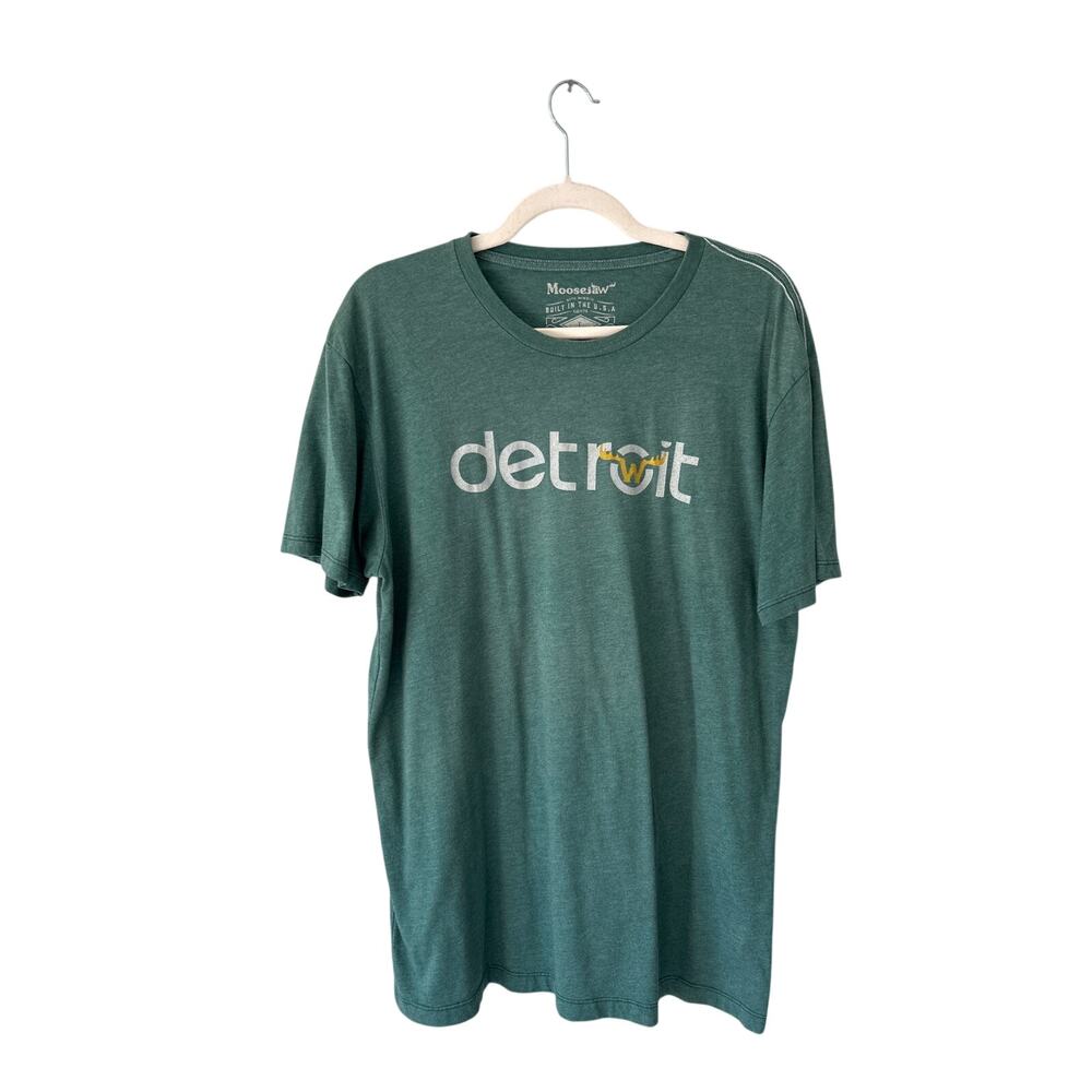 Moosejaw Green Detroit Graphic Short Sleeve Tee Large